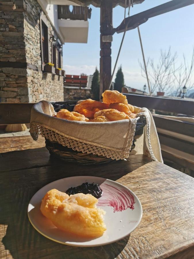 Yancheva Guest House Делчево Екстериор снимка