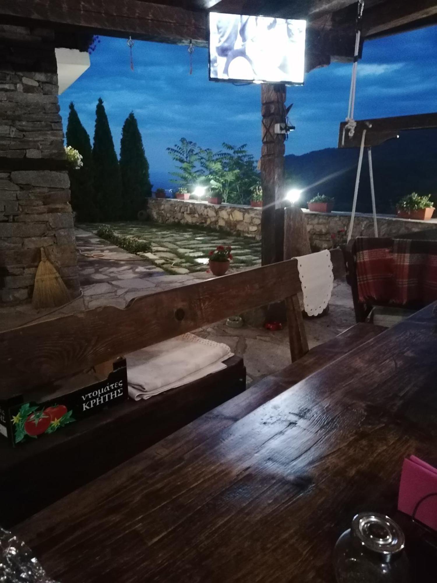 Yancheva Guest House Делчево Екстериор снимка