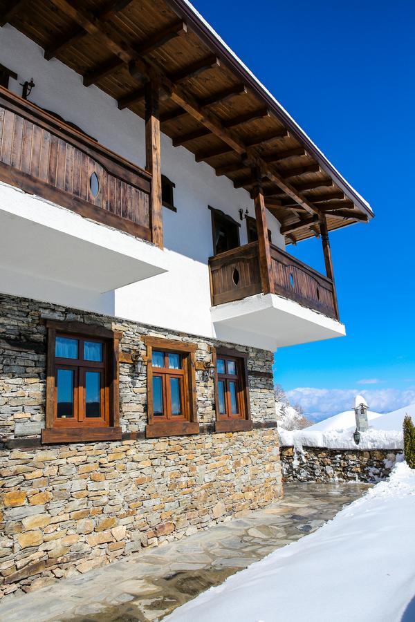 Yancheva Guest House Делчево Екстериор снимка